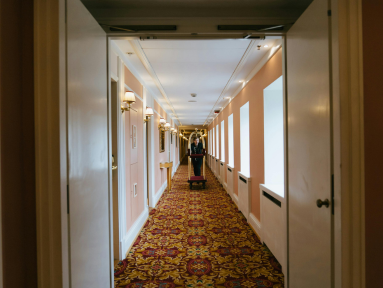 Why Dubai Hotels Need IAQ Testing and 24/7 Monitoring to Protectt Guest Experience